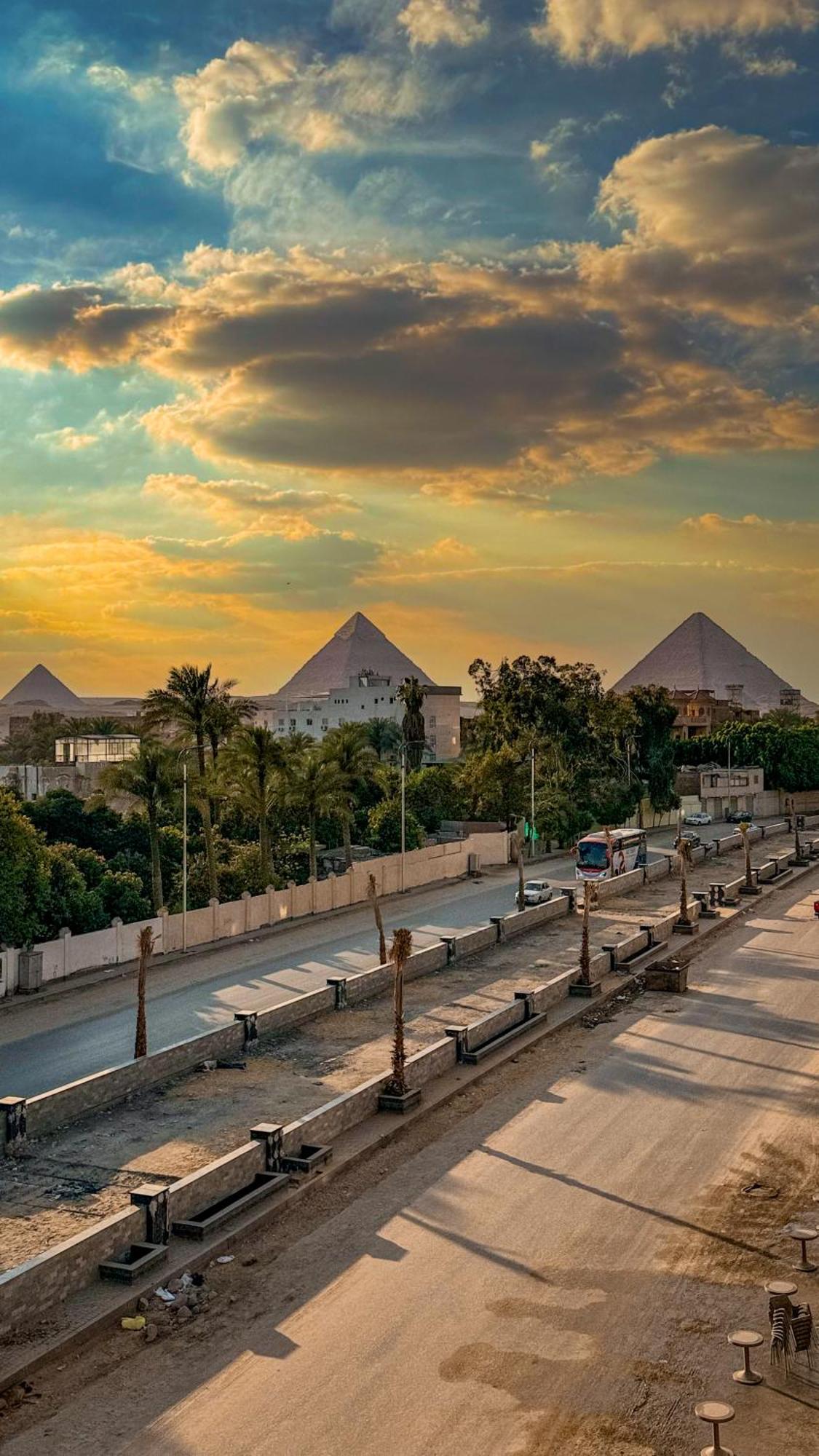 Almas Pyramids Hotel Kafret el-Gabal Exterior photo
