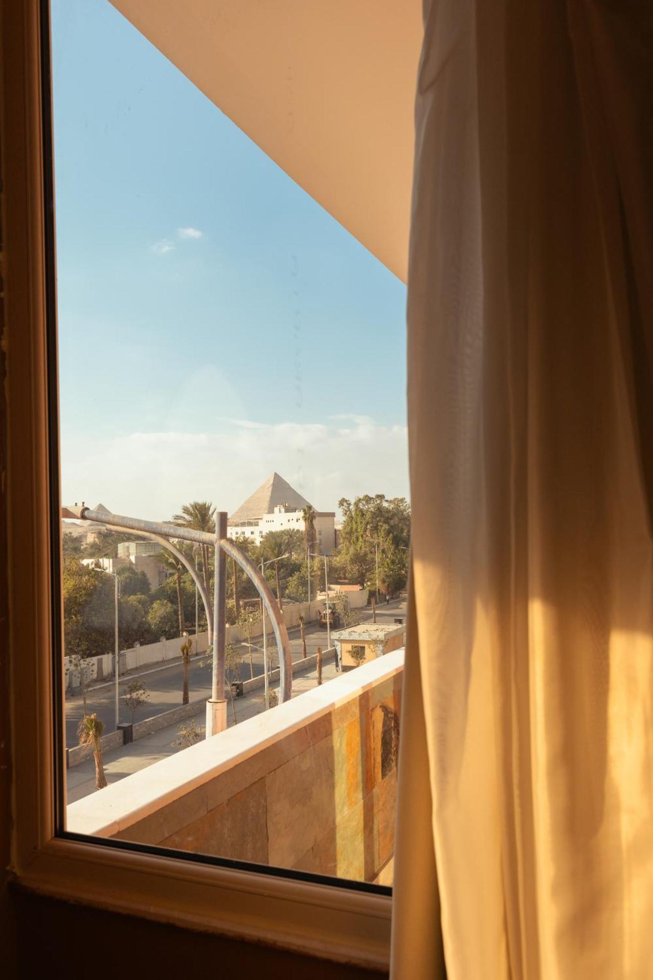 Almas Pyramids Hotel Kafret el-Gabal Exterior photo