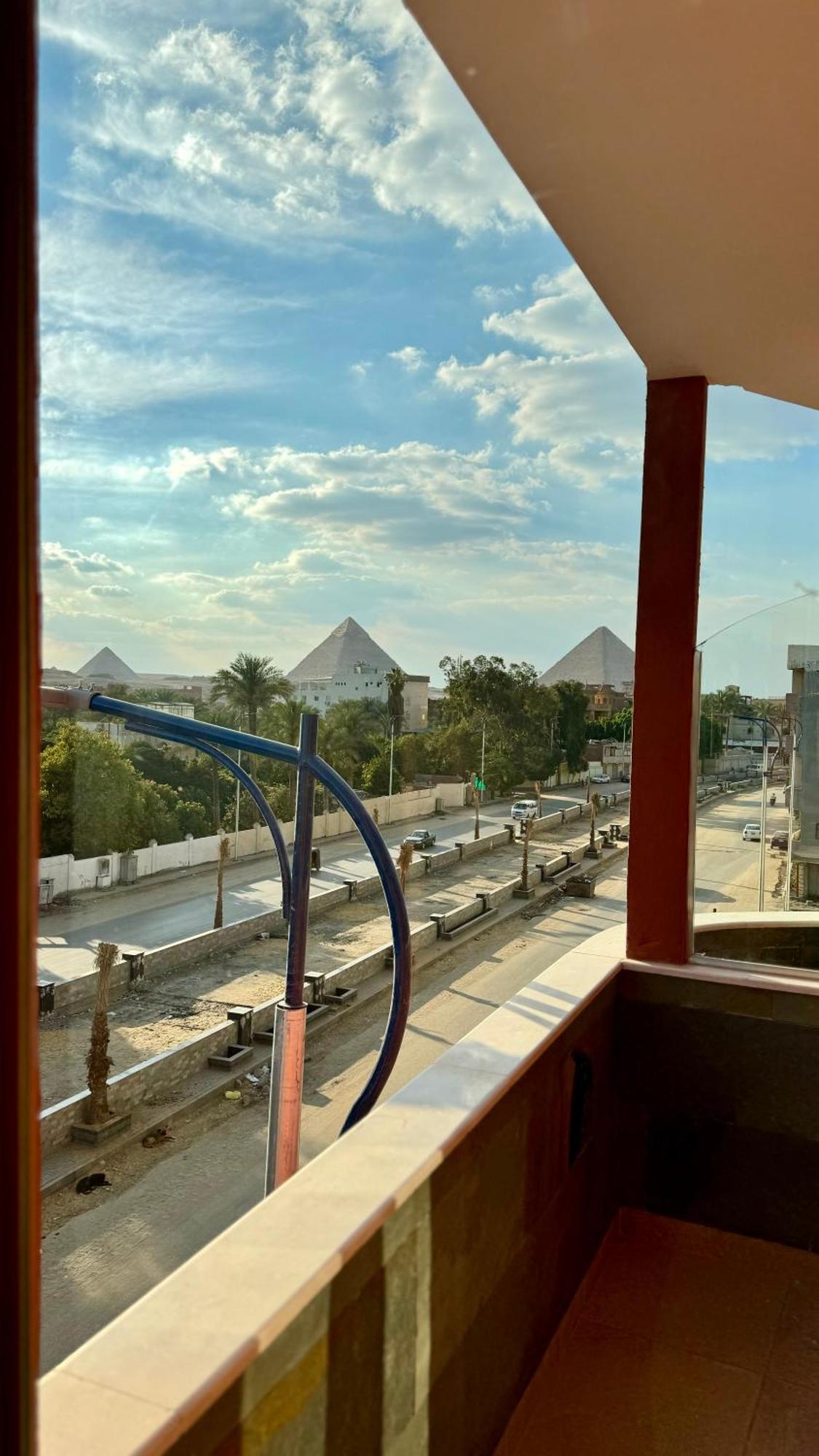 Almas Pyramids Hotel Kafret el-Gabal Exterior photo