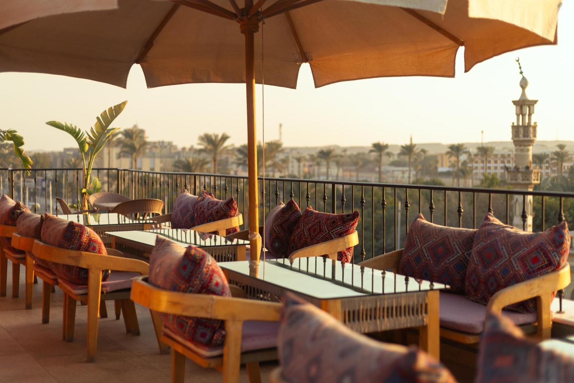 Almas Pyramids Hotel Kafret el-Gabal Exterior photo
